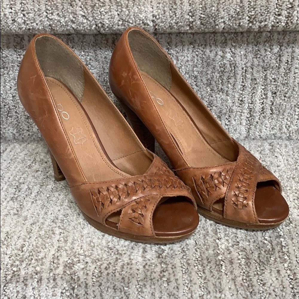 Aldo Leather Heels